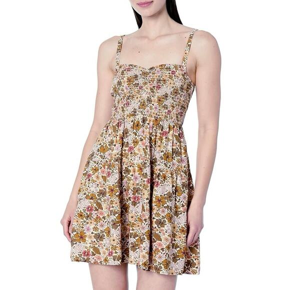 Madewell Dresses & Skirts - Madewell Tucker Tie Strap Floral Smocked Lucie Mini Dress – Size Medium
